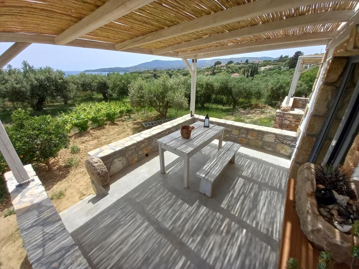 Koroni Stone House, Newly Built Studios By The Sea Exterior photo