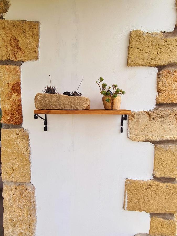 Koroni Stone House, Newly Built Studios By The Sea Exterior photo